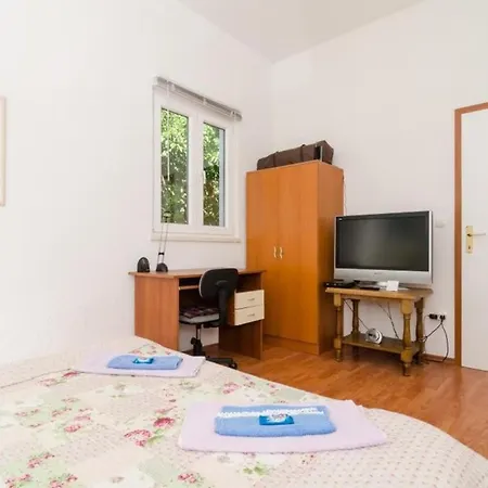 Todo - Studio With Terrace Apartmán *